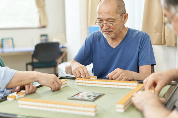 The Cultural Significance of Mahjong in China - Mahjong Maniac